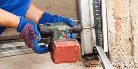 Garage Repair Contractor in Sacramento