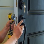 24/7 Emergency Locksmiths Services