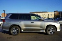 Selling my 2021 lexus lx 570 gcc gulf specs