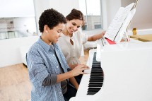 Piano Classes in Abu Dhabi | WMDI