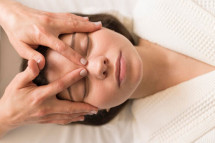 Relaxing Facial West Kensington – Face Reflexology at Velvet Skin