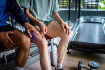 Anterior Knee Pain Treatment (PFPS) | Specialist Knee Care Near Manchester