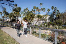 Best Parks & Beaches in Los Angeles – Local Guide by Quyu