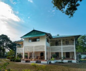 Sylee Bungalows: Heritage Tea Resort on an Active Plantation