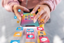 Looking to Build Social Media Skills? Start with UOWD